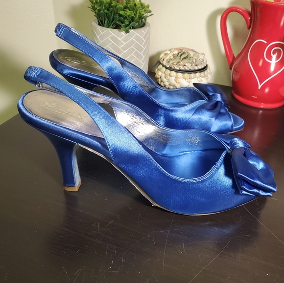 David's Bridal Michaelangelo Heels - Picture 4 of 14